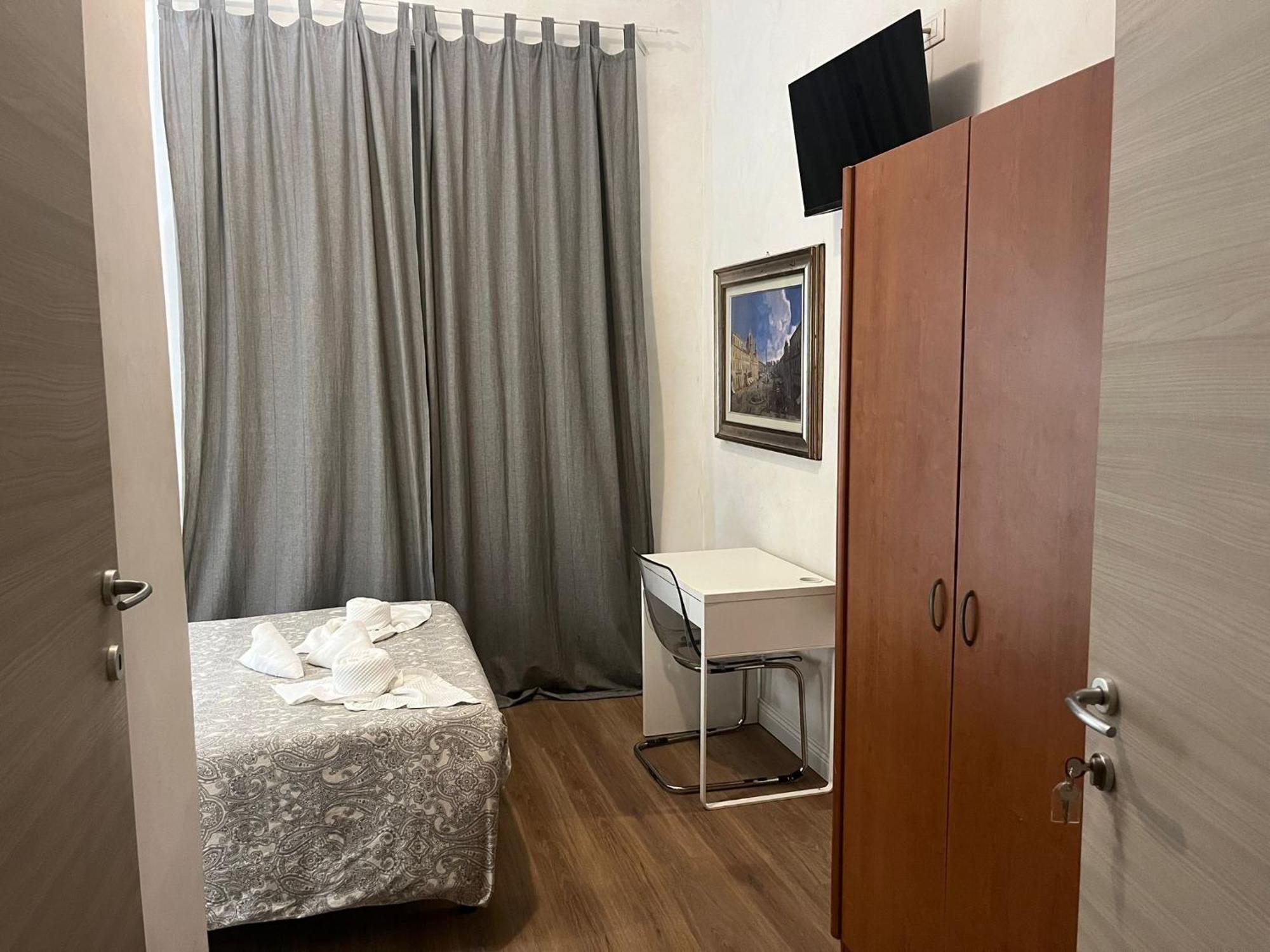 Hotel Les Artes Roma Exterior foto